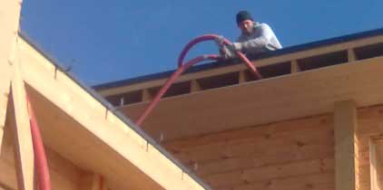 Задувка ековати в порожнину